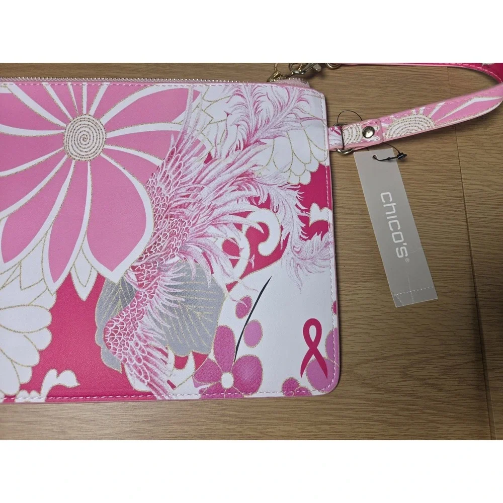 NWT‎ Chico's Pouch Zipper Breast Cancer Pink Wristlet Floral Gold